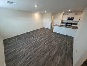 4935 Olive Mesa Ave in Enterprise, NV - Building Photo - Building Photo