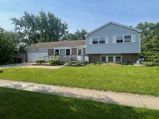 property at 77 Barrow Dr