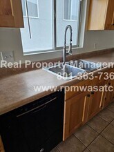 4120 Juniper Hills Dr in South Jordan, UT - Building Photo - Building Photo