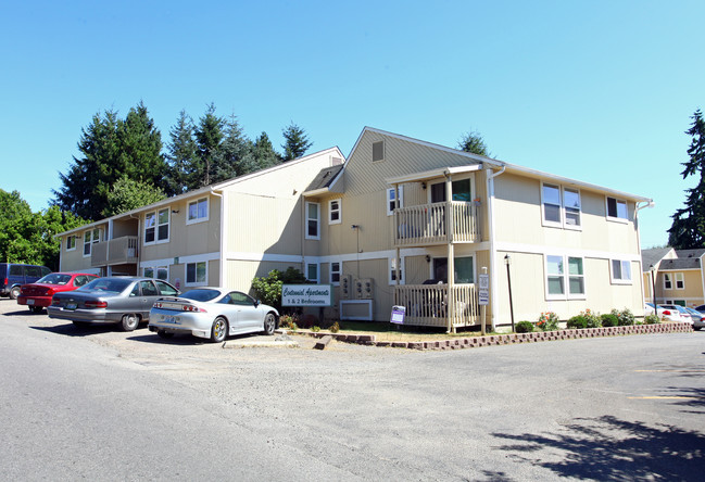 Centennial Apartments in Bremerton, WA - Foto de edificio - Building Photo