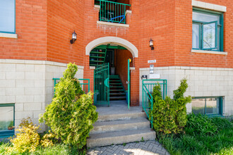 2621 Wellington Rue in Montréal, QC - Building Photo - Building Photo