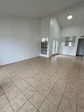 14214 Flair Dr in Houston, TX - Building Photo - Building Photo
