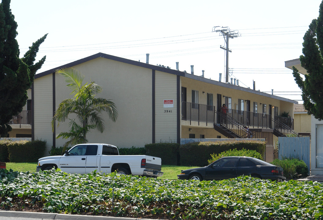 3941-3951 Saviers Rd in Oxnard, CA - Foto de edificio