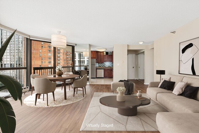 33 W Delaware Pl in Chicago, IL - Building Photo - Building Photo