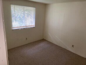 1255 SW Tropical Terrace in Stuart, FL - Building Photo - Building Photo