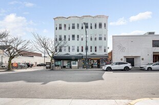 50 1/2 Common St in Lawrence, MA - Building Photo