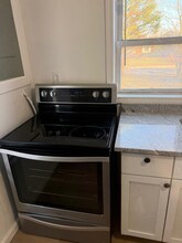 1665 Elaine Rd in Columbus, OH - Building Photo - Building Photo