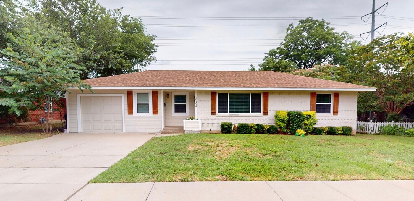 834 Inwood Dr in McKinney, TX - Building Photo
