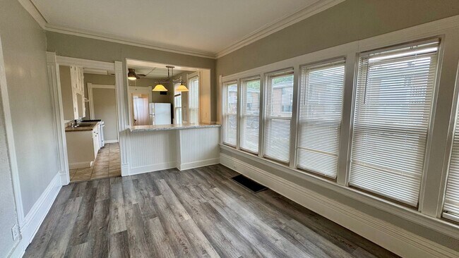 324 Prospect Ave NE in Grand Rapids, MI - Building Photo - Building Photo