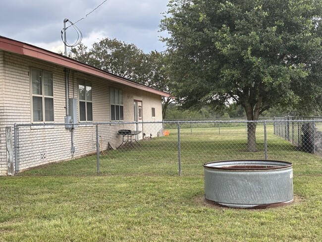 property at 3987 TX-304