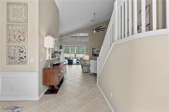 9921 Isola Way in Miromar Lakes, FL - Foto de edificio - Building Photo