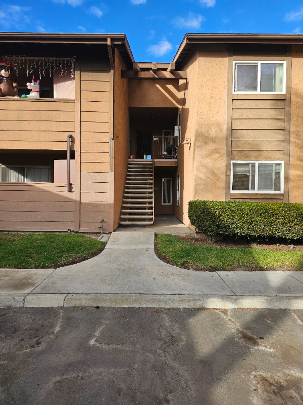 505 Calle Montecito in Oceanside, CA - Building Photo - Building Photo