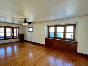 733 S 6th Ave in Wausau, WI - Building Photo - Building Photo