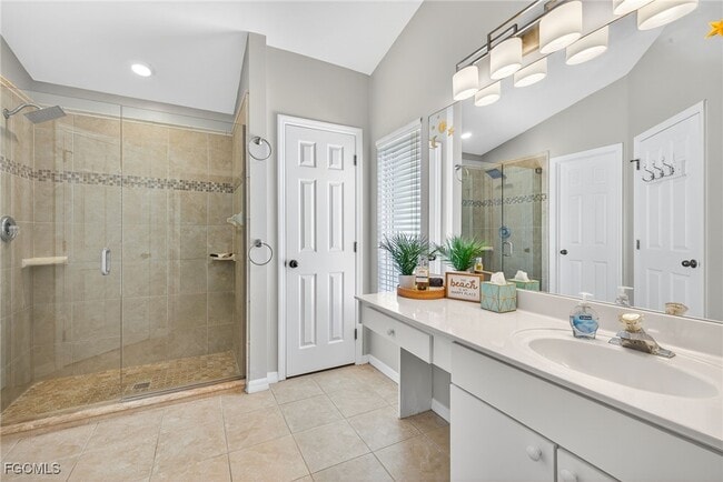 17974 Oakmont Ridge Cir in Ft. Myers, FL - Building Photo - Building Photo