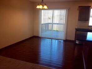 3356 Stephanie Dr in Dickinson, ND - Building Photo - Building Photo