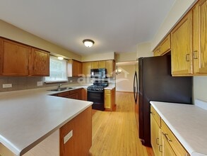 1881 Westmore Grove Dr in Plainfield, IL - Building Photo - Building Photo