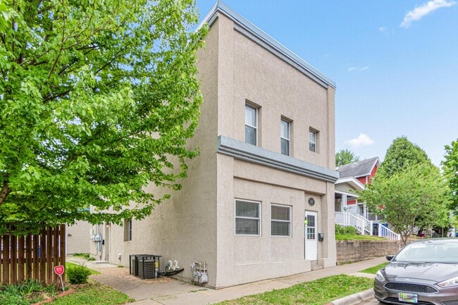 518 Ohio St, Unit 1