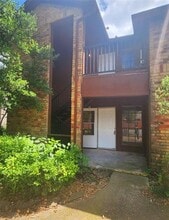 506 E Denton Dr in Euless, TX - Building Photo - Building Photo
