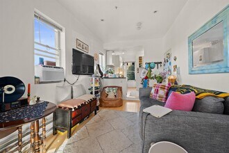 88 Brunswick St in Jersey City, NJ - Building Photo - Building Photo