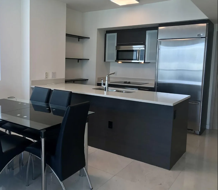 55 SE 6th St, Unit 2707 in Miami, FL - Foto de edificio