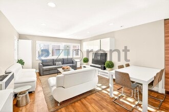 10 27th Ave in Los Angeles, CA - Building Photo - Building Photo