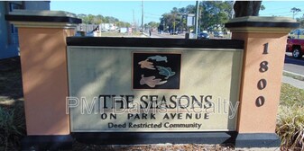 1800 Park Ave in Orange Park, FL - Building Photo