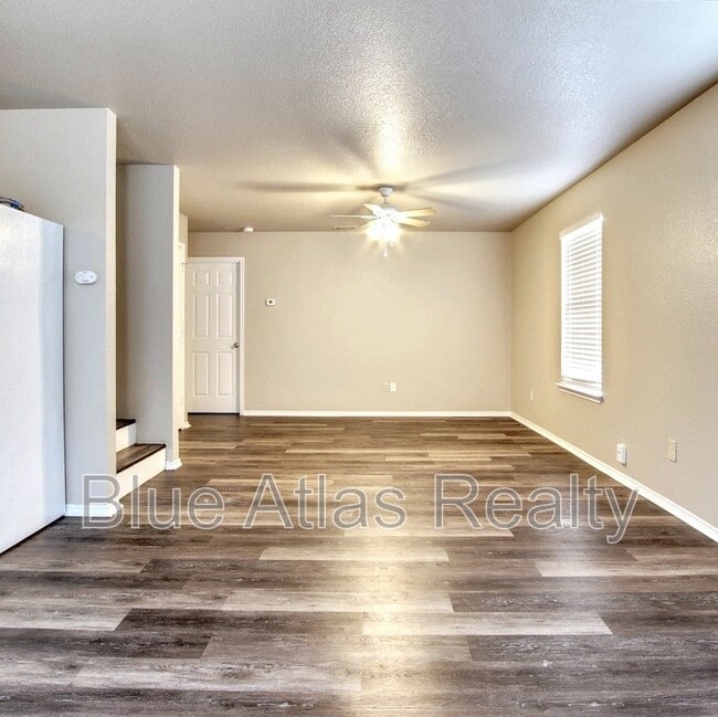 402 Kings Way Dr in Mansfield, TX - Building Photo - Building Photo