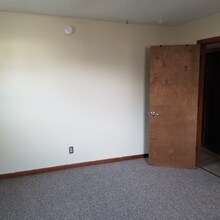 2202 S Broadway St in Pittsburg, KS - Building Photo - Building Photo