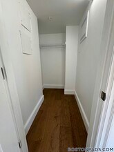 1200 Massachusetts Ave, Unit 212 in Cambridge, MA - Building Photo - Building Photo