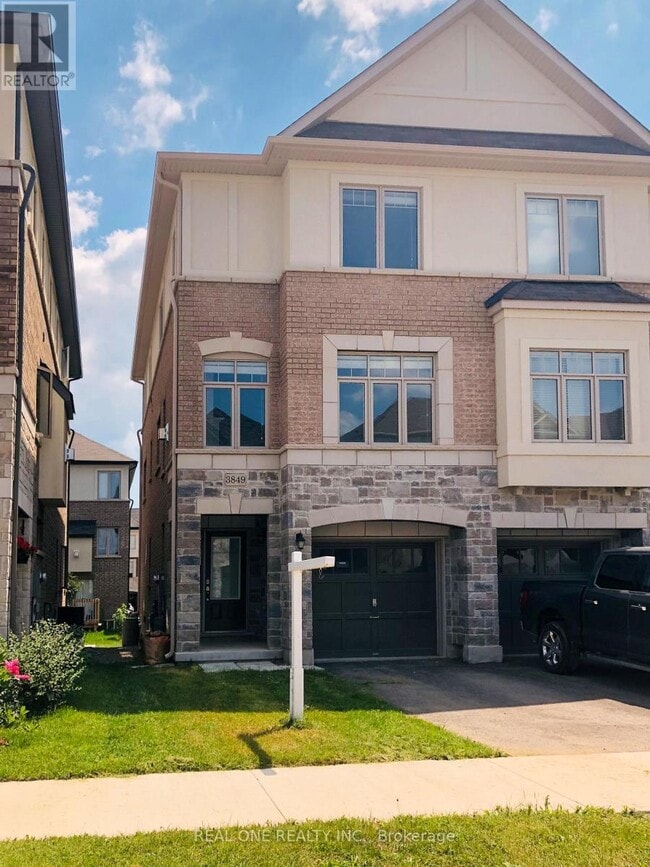 property at 3849 Tufgar Cres