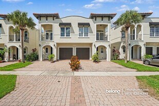 4209 W Gray St in Tampa, FL - Building Photo
