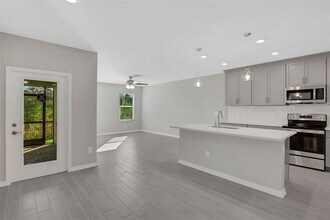 5634 Tripoli Dr in Palmetto, FL - Building Photo - Building Photo