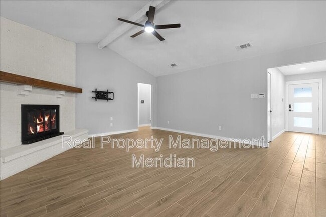 8725 Irongate Dr in North Richland Hills, TX - Building Photo - Building Photo
