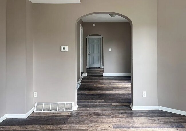 7 Earl Ave in Shelby, OH - Building Photo - Building Photo