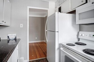 14000 Nadine St in Oak Park, MI - Building Photo - Building Photo