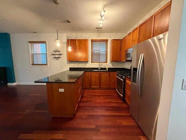 1730 N Western Ave in Chicago, IL - Building Photo - Building Photo