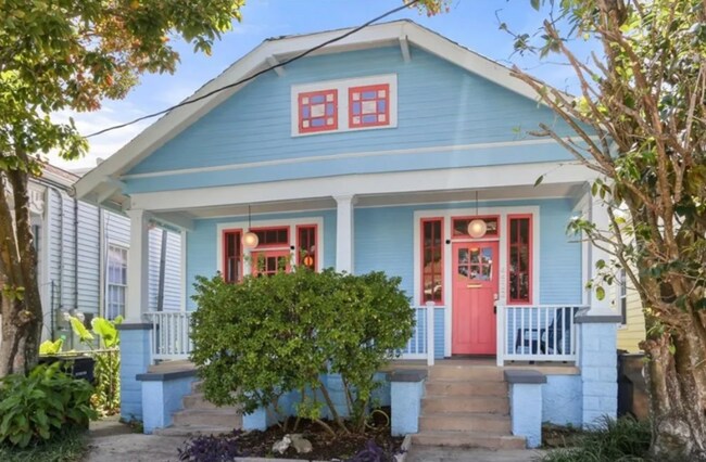 property at 4522 Laurel St