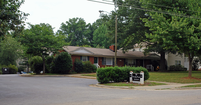 Westridge Woods Apartments in Raleigh, NC - Building Photo - Building Photo