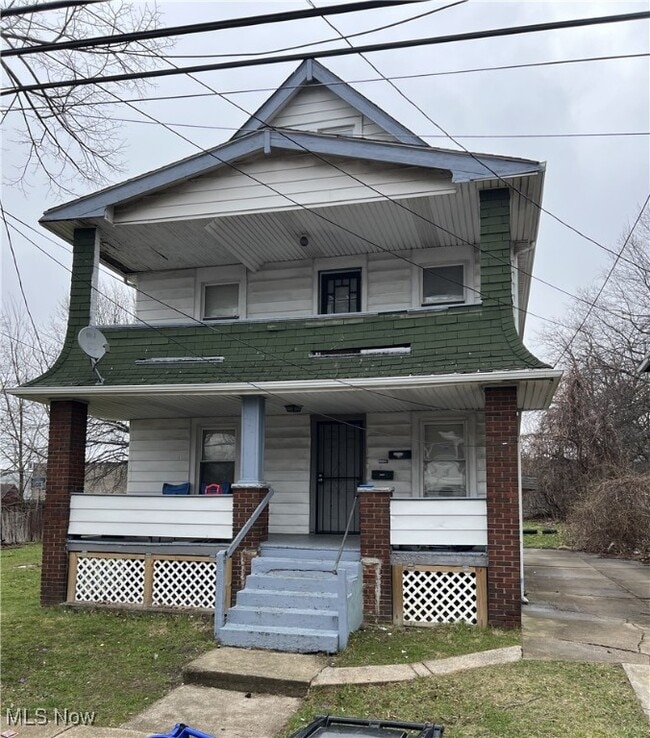 property at 719 E 162nd St