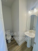 210 Laney Dr in Carrollton, GA - Building Photo - Building Photo