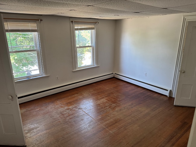 371 E Falmouth Hwy in Falmouth, MA - Building Photo - Building Photo