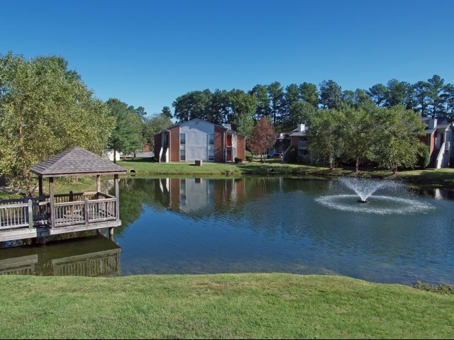 Forest Lake at Oyster Point in Newport News, VA - Building Photo - Building Photo