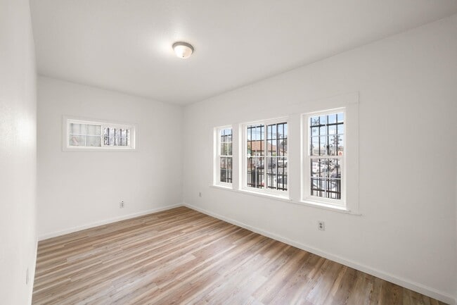 400 Bissell Ave in Richmond, CA - Building Photo - Building Photo