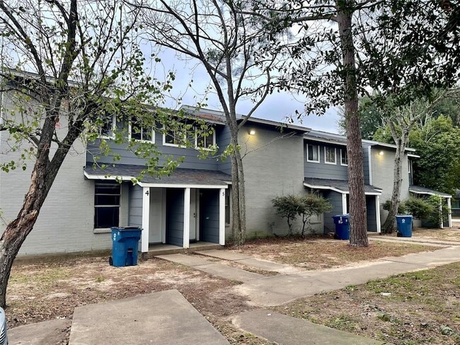 property at 702 Hargest St