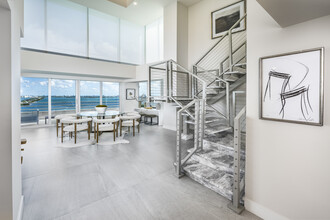 The Hamilton in Miami, FL - Foto de edificio - Building Photo