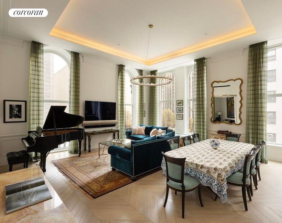 108 Leonard St in New York, NY - Building Photo