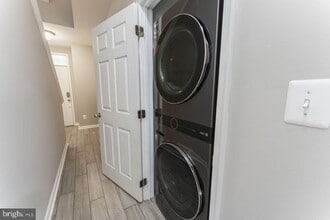 16782 Blackjack Oak Ln in Woodbridge, VA - Building Photo - Building Photo