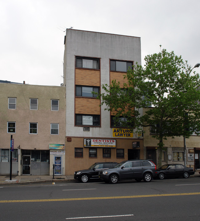 18 Ferry St in Newark, NJ - Foto de edificio - Building Photo