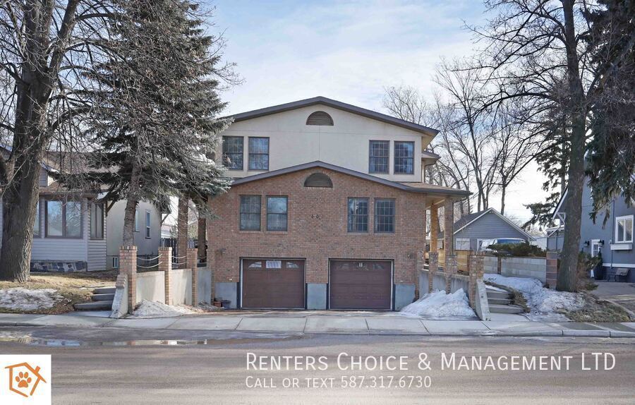 Recently Renovated Pet Friendly Townhouse  in Brooks, AB - Building Photo