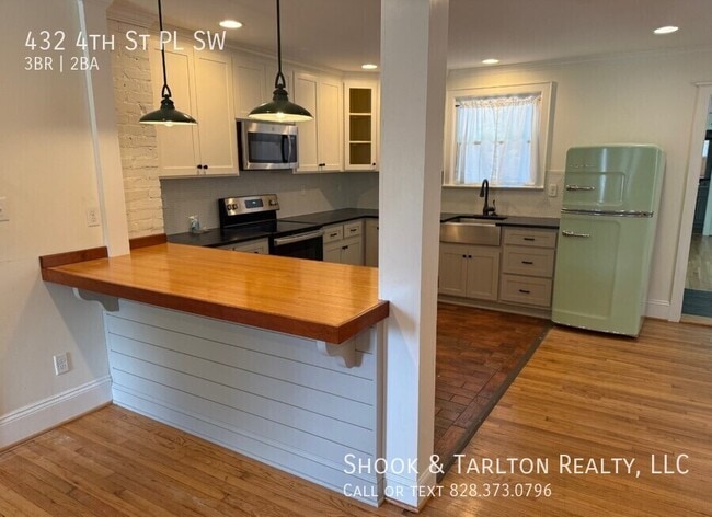 432 4th St Pl SW in Hickory, NC - Building Photo - Building Photo
